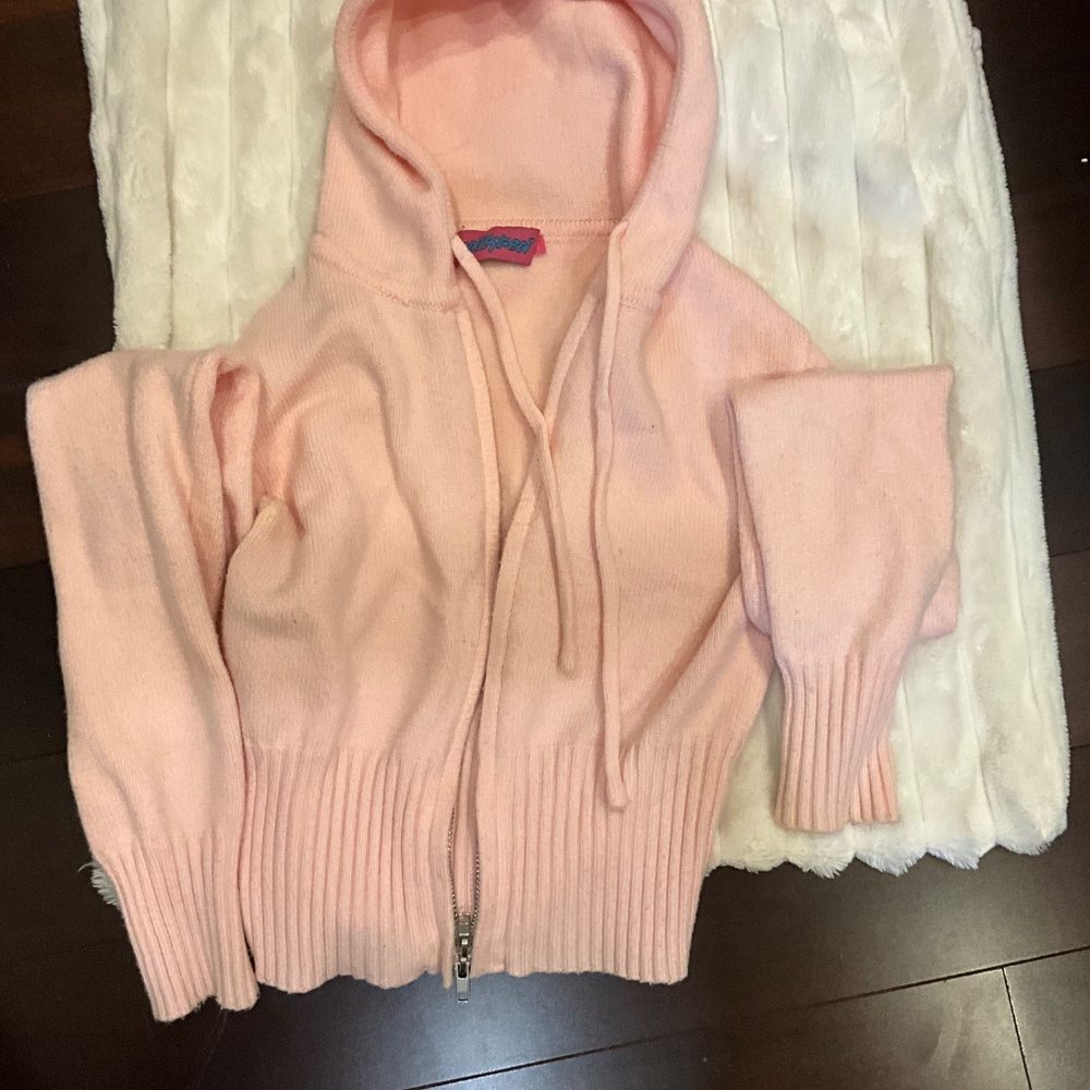 EDIKTED Pink Desiree flare bottom and zip up long sleeve - Picture 6 of 6